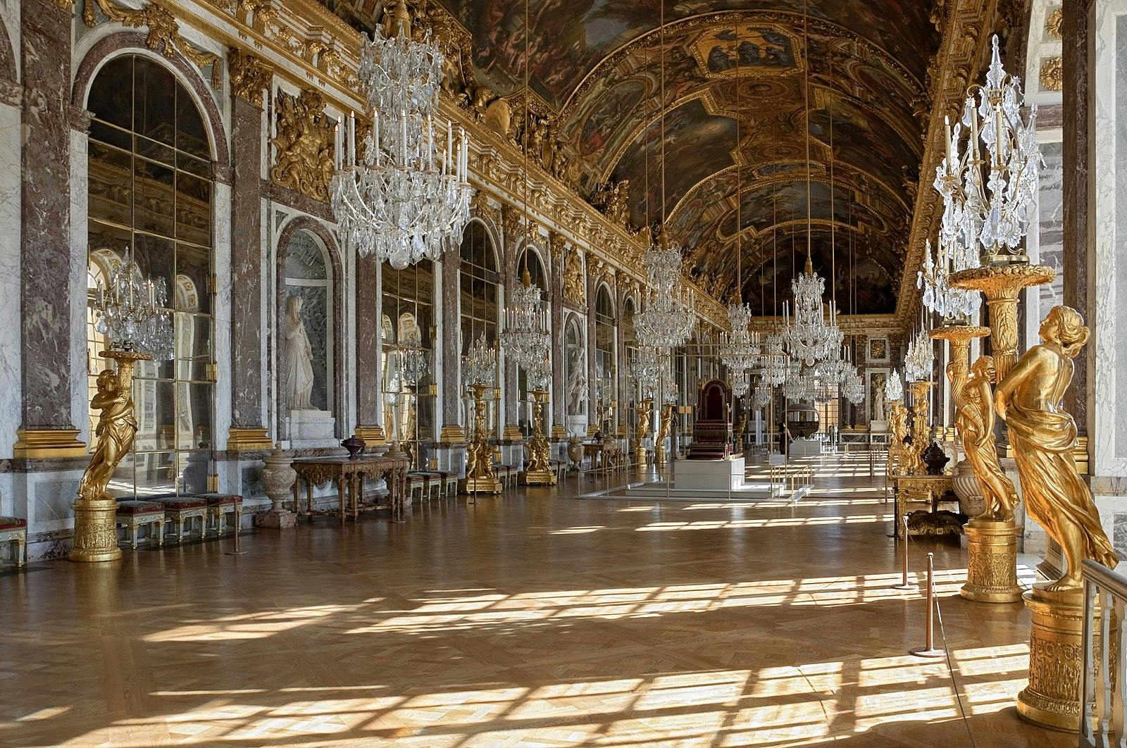 Picture of Chateau de Versailles, Galerie des Glaces